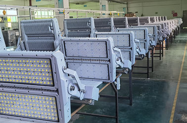 Luxsun lighting Co.,Ltd fabrika üretim hattı